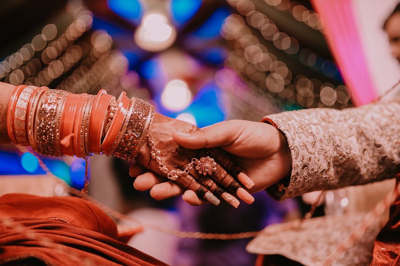 Why Indian Marriages Are Unique: Examining the Wealth of Indian Culture and Traditions